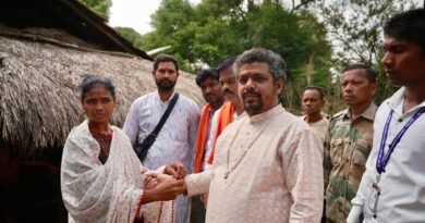 नक्सल हिंसा से प्रभावित परिवारों के बीच पहुंचे डॉ. प्रेम साई गुरुजी, एक पैर गंवा चुकी सुक्की को विवाह के लिए एक वर्ष तक हर माह 31 हजार रूपये की मदद
