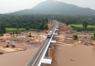 दक्षिण छत्तीसगढ़ में रेल कनेक्टिविटी की नई राह, रावघाट तक पहुंची पटरी